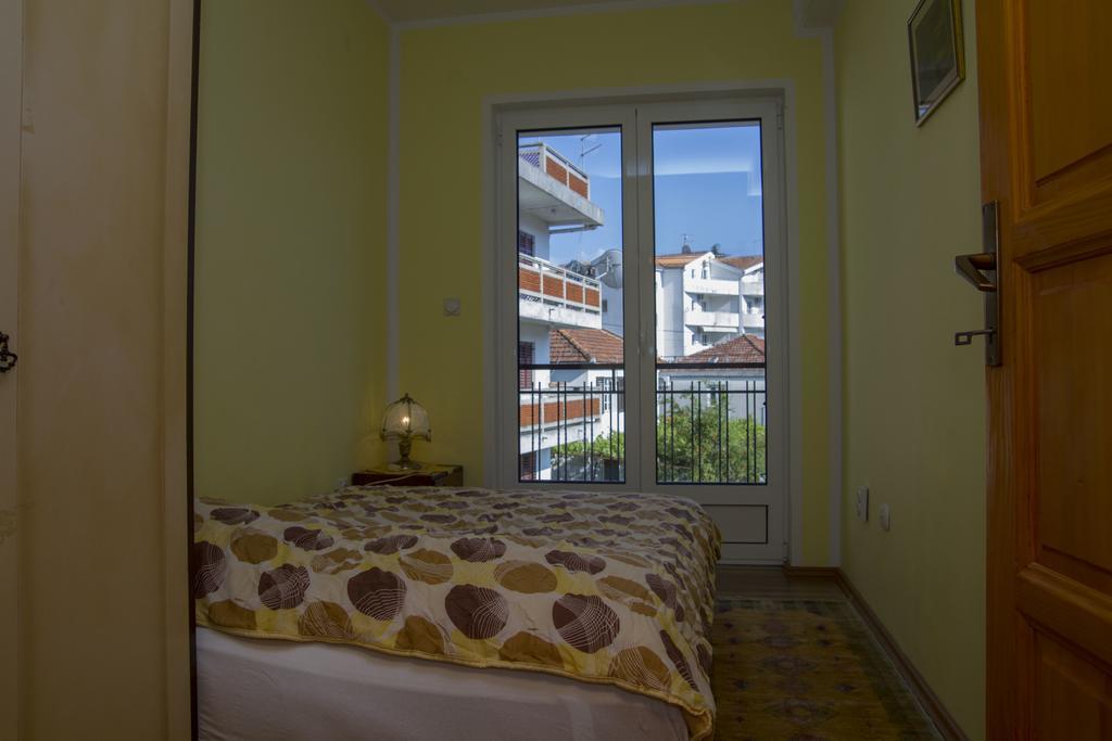 Apartments Gugolj M&M ヘルツェグ・ノヴィ エクステリア 写真
