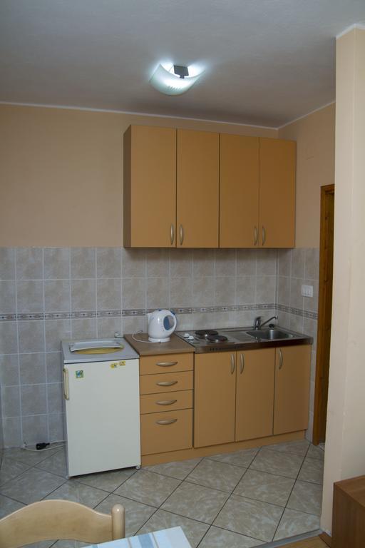 Apartments Gugolj M&M ヘルツェグ・ノヴィ エクステリア 写真