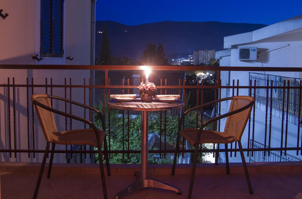 Apartments Gugolj M&M ヘルツェグ・ノヴィ エクステリア 写真